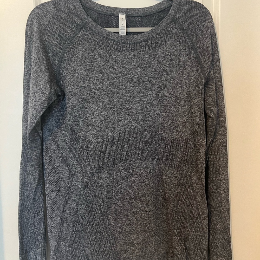 Athleta Momentum Seamless Heather Top